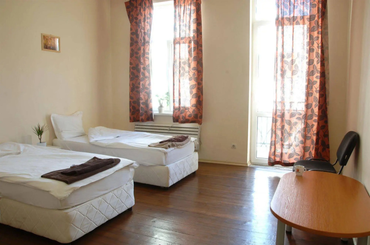 Lavele Hostel