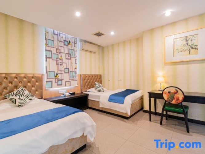 2 Bedrooms Family Suite