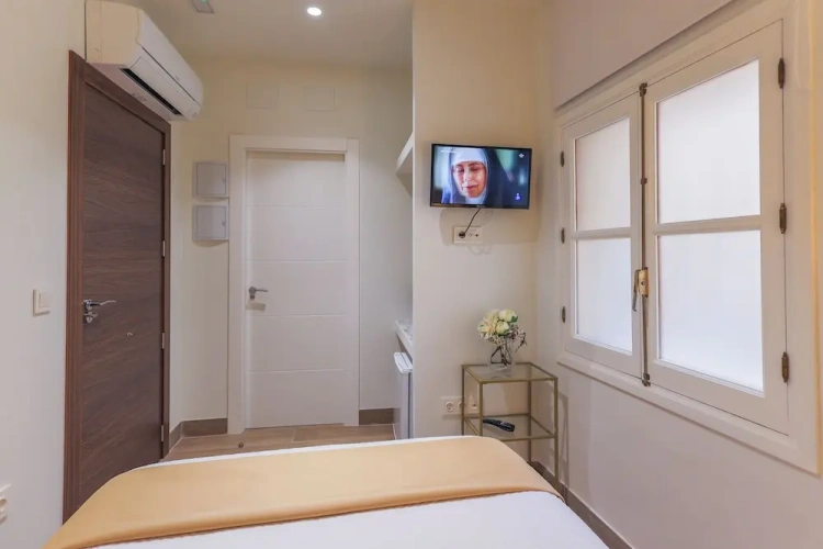 Economy Double room with courtyard view