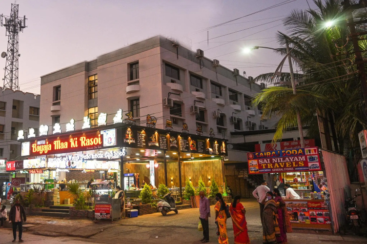 Saish Hotel