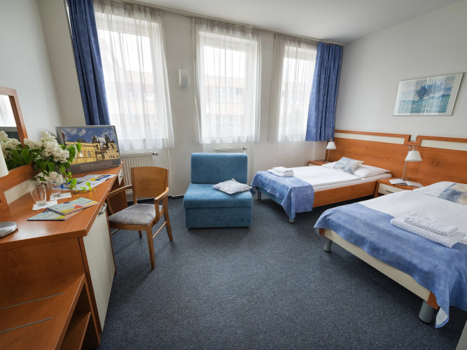 EA Hotel Populus