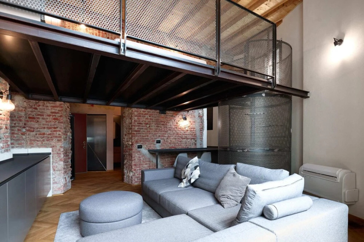 Lancetti Stylish Loft