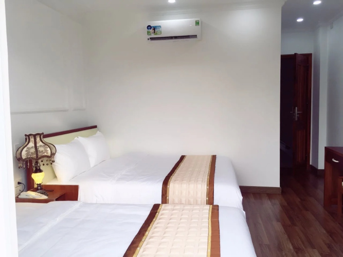 Queen Hotel