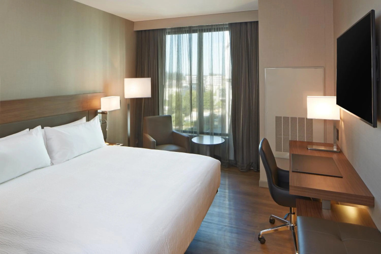 AC Hotel by Marriott Seattle Bellevue/Downtown