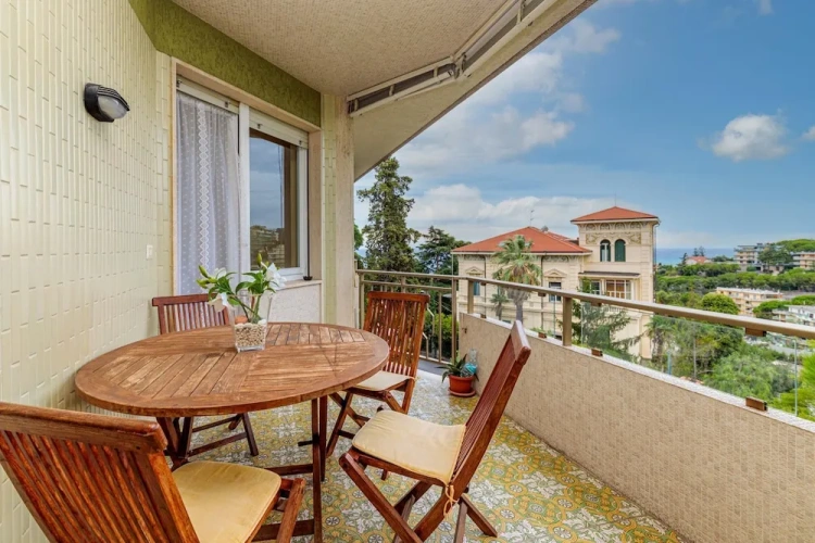 2 Bedrooms Family Apartment