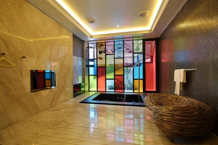 Standard Suite