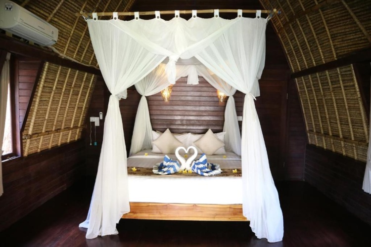 Standard Double room with garden view