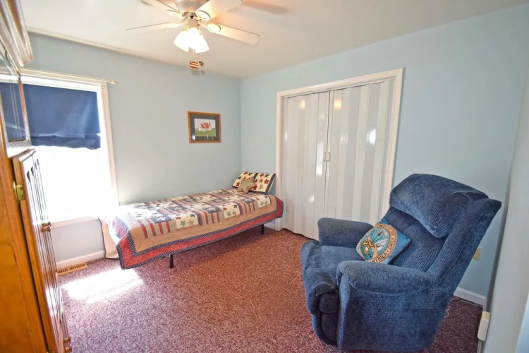 Barge Road 13609