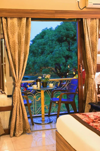 Woods inn Resort