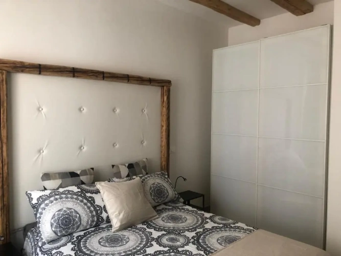 2 Bedrooms Cottage