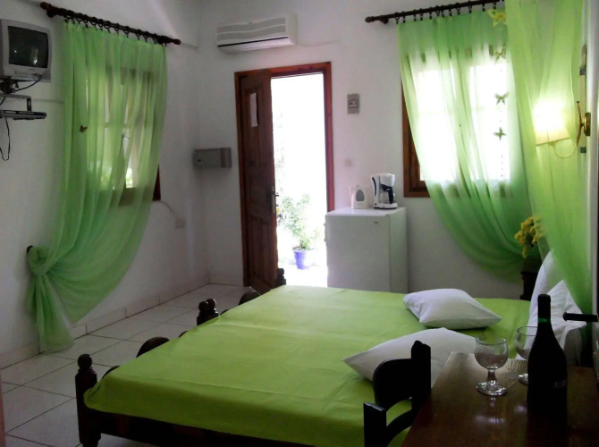 Artemis Bungalows