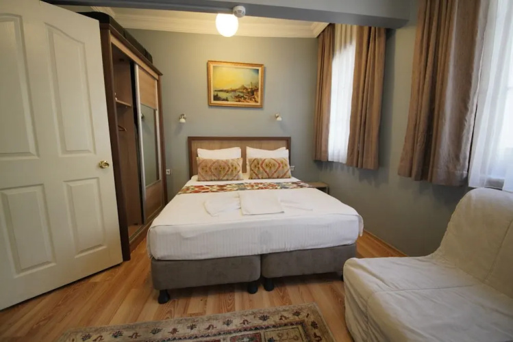 Topkapi Apartments