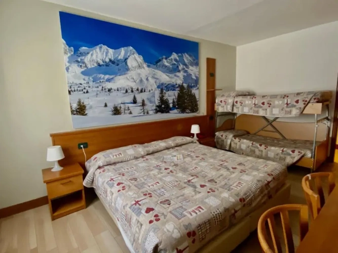 Standard Quadruple room