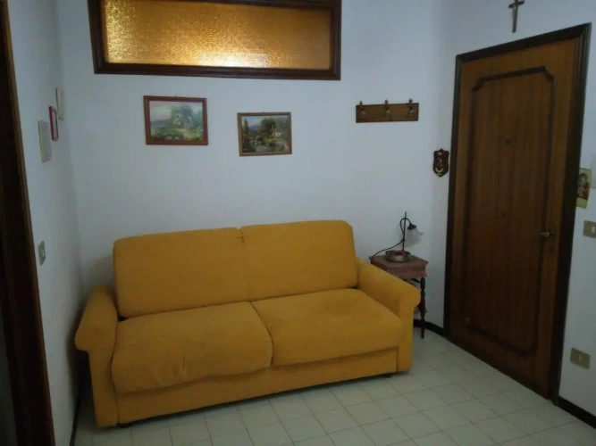 2 Bedrooms Cottage