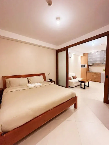 Manila Bayview Luxury Rental