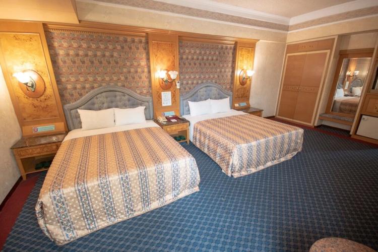 Amazing Golden Hostel