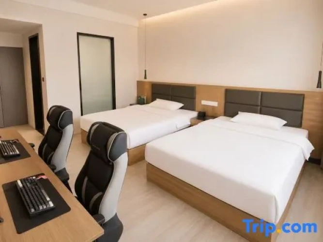 Luxury Twin room