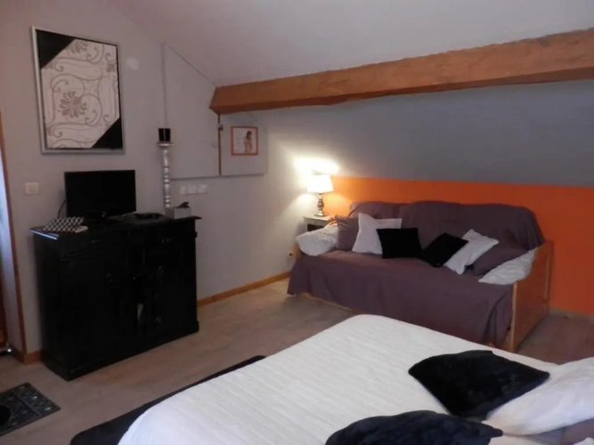 Standard Quadruple room with view