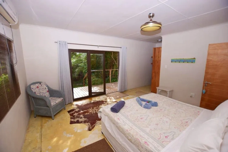 4 Bedrooms Cottage