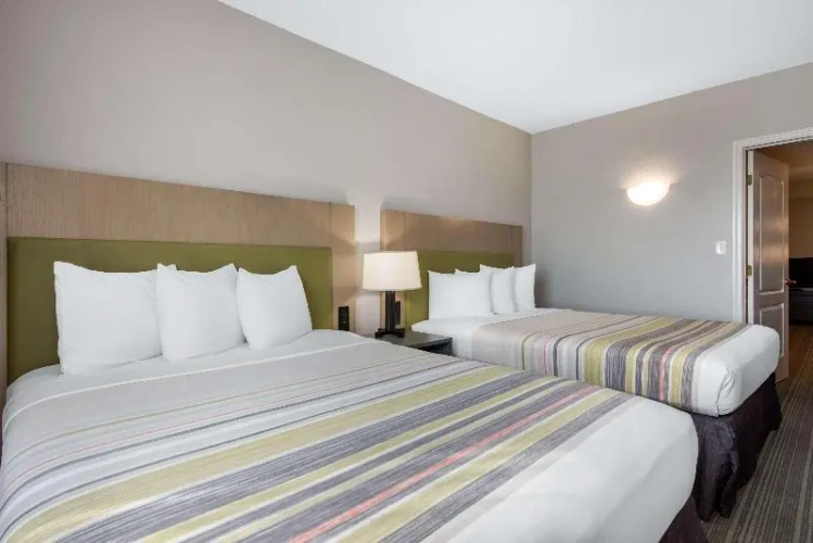 2 Bedrooms Suite