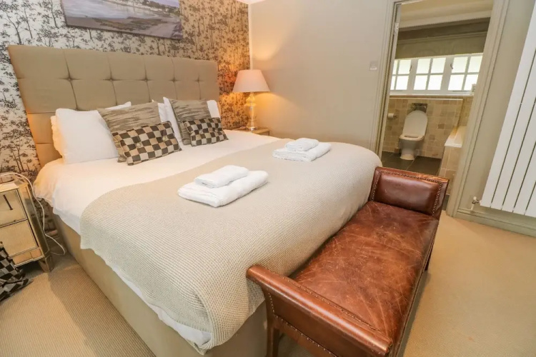 Bodmin Country House