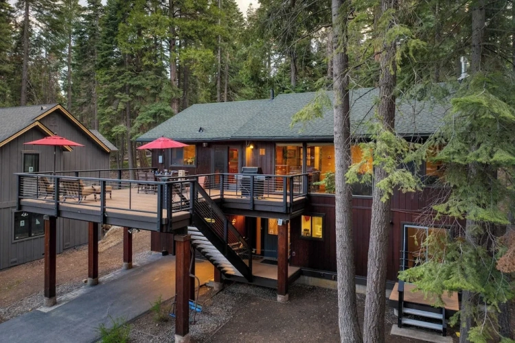 3 Bedrooms Cottage