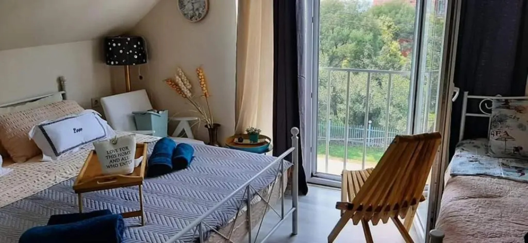 Ureki Guest House- Magnetite