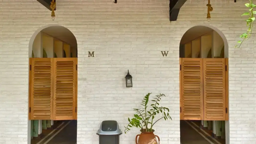 White Penny Hostel - Seminyak