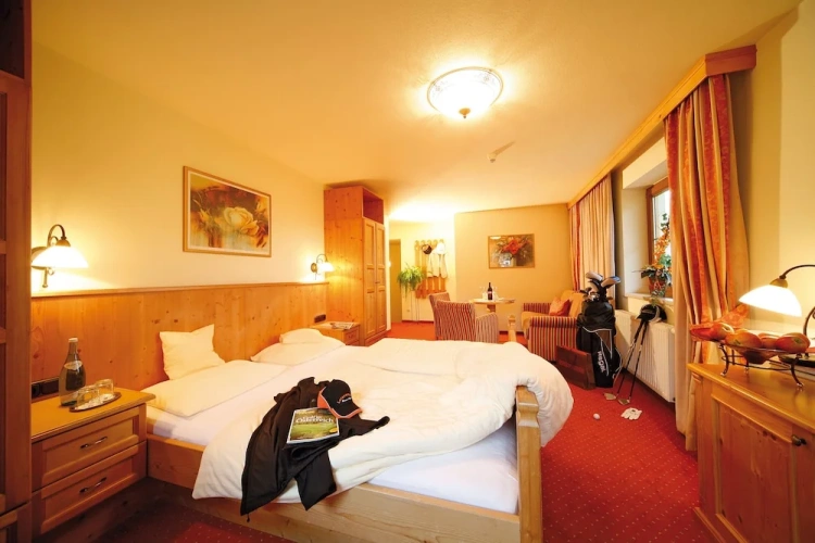 Junior Suite with balcony and with mountain view
