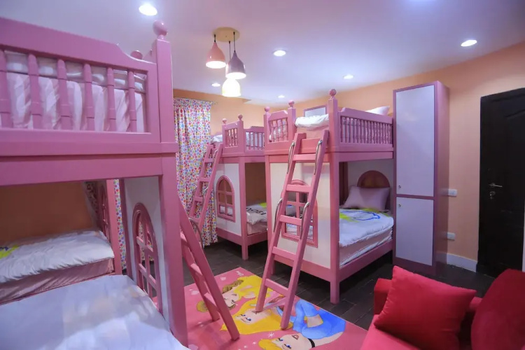 Quiet night Hostel