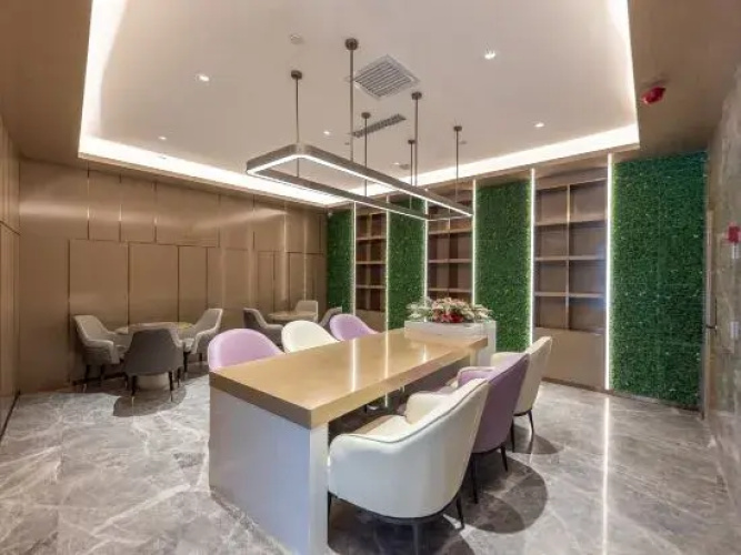 Longnan Sunshine Home Hotel