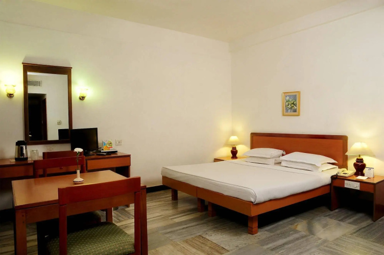 Hotel Abad Metro
