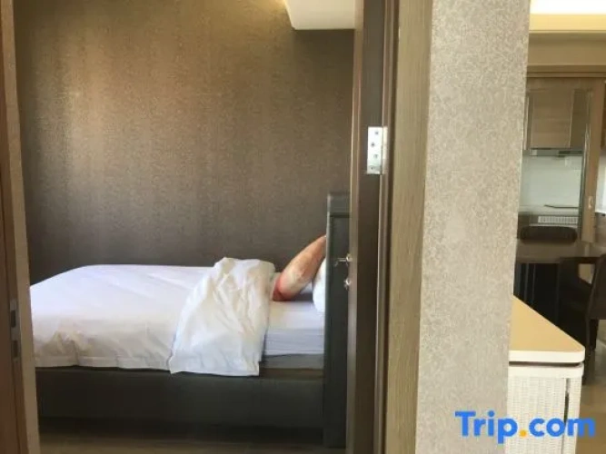 2 Bedrooms Suite with garden view