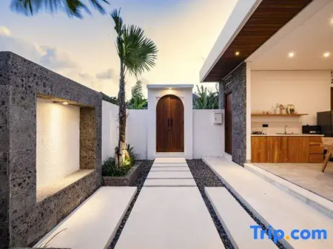 Villa Bowa 2 by BaliSuperHost