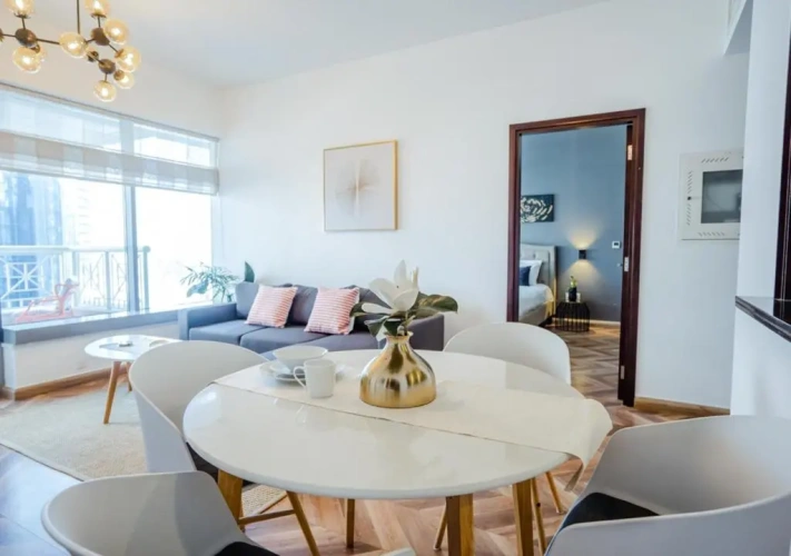 Deluxe Apartment