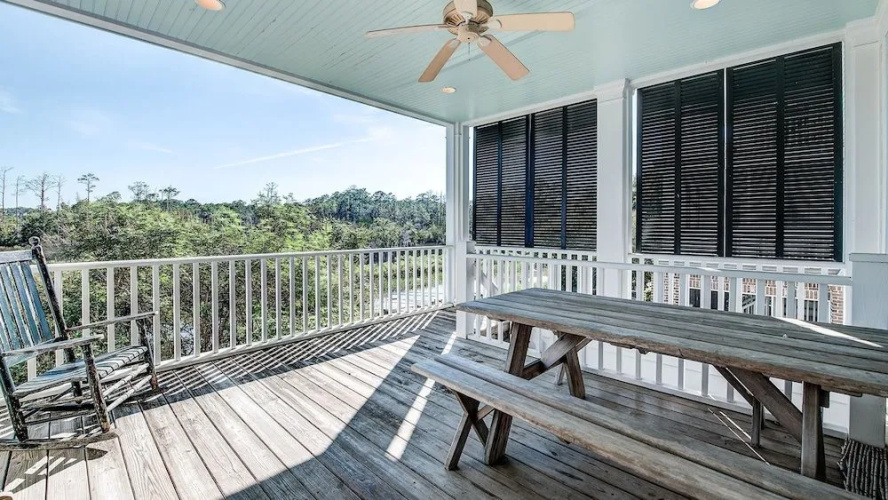 Cooper House by Peace Vacations