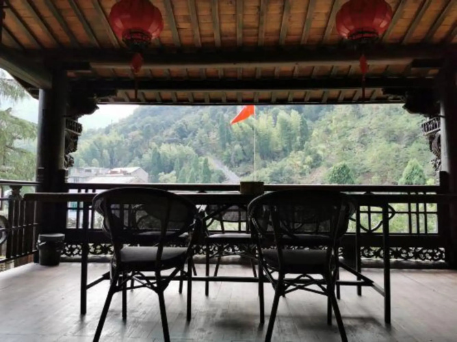 Sanshuige Boutique Hostel