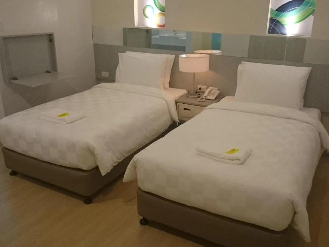 Standard Twin room