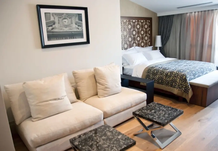 1 Bedroom Suite with sea view