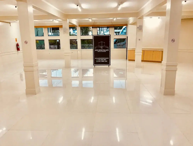 Ano Bom Palace Hotel
