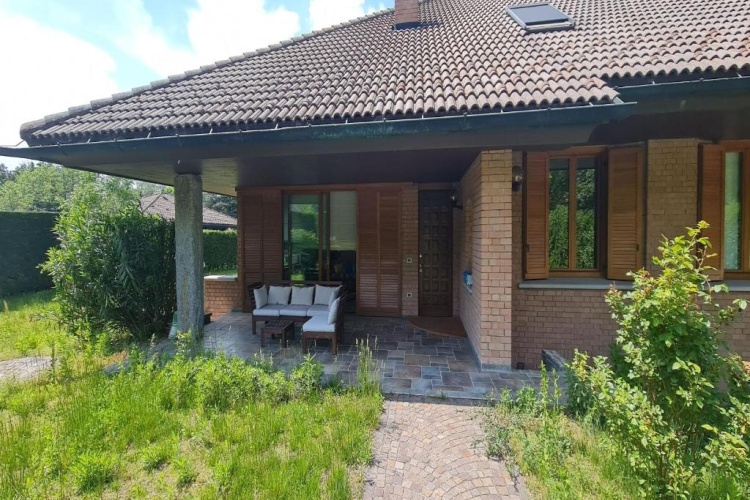3 Bedrooms Villa