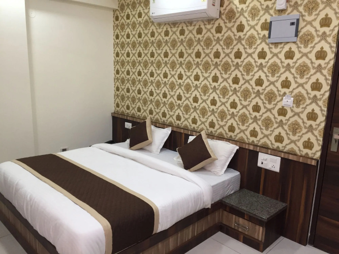 Hotel Olive Greens
