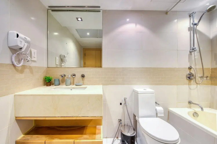 R&H Park Island - Image 14