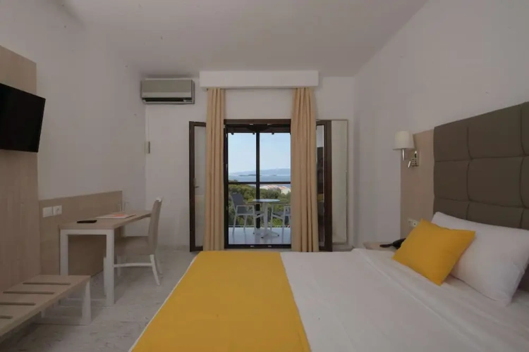 Standard Double room with sea view