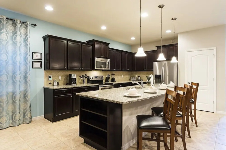 Windsor At Westside 13 - 8 Bed Villa