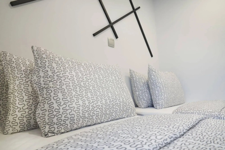 Minimal Hotel Culture
