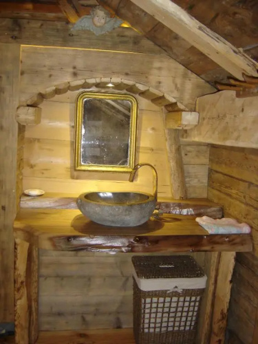 Reine des Aravis - chalet isolé