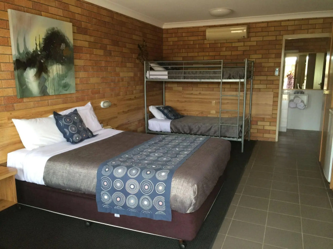 Merino Motor Inn