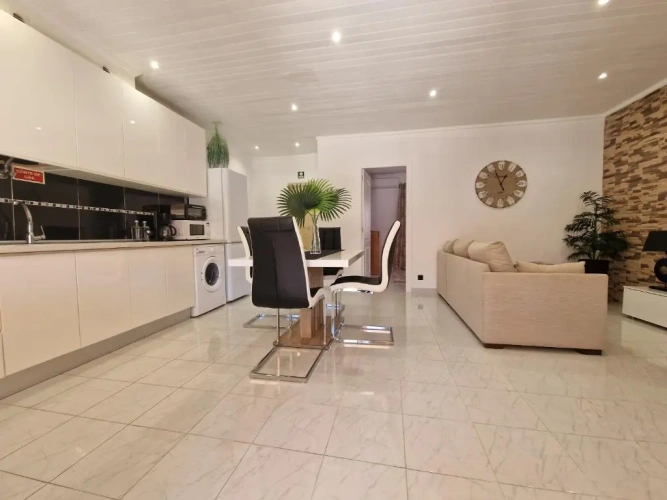 1 Bedroom Cottage