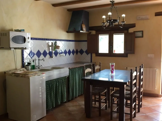 2 Bedrooms Cottage with balcony